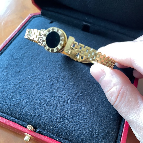 14K Gold Roman Number Love bracelet for women - Picture 2 of 7